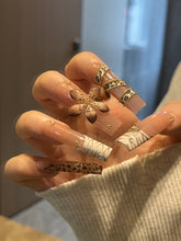 Load image into Gallery viewer, Exotic Charm(Copper Wire Flower Luxury Style)