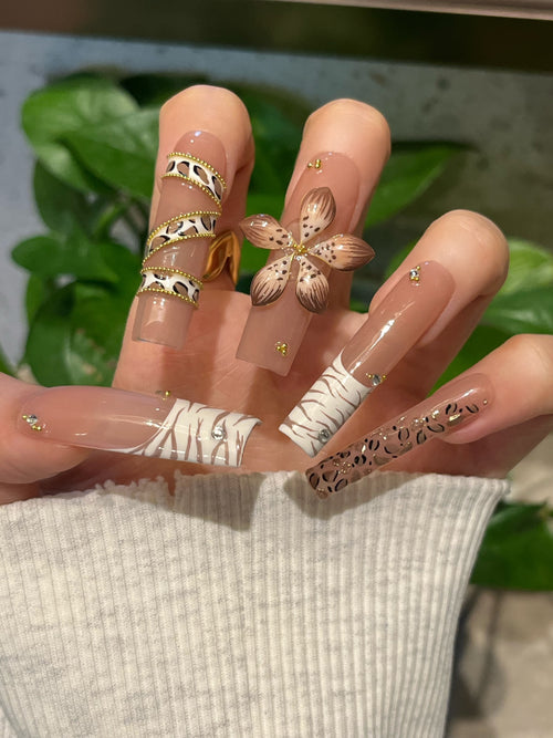 Exotic Charm（Copper Wire Flower Luxury Style）